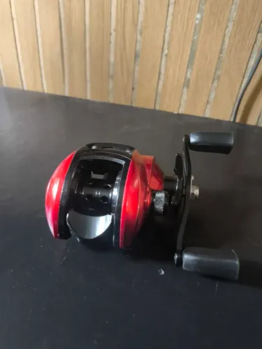 Carretilha Deyu GA301 Pouco Usada