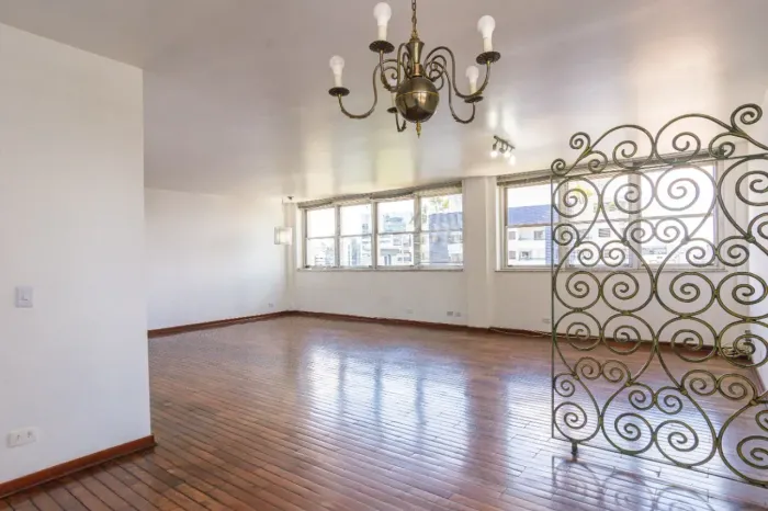 Apartamento à venda no Condomínio Maria de Lourdes no Jardim Paulista em São Paulo SP
