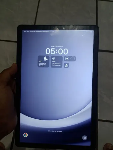 Galaxy Tab A9+ 5g 64gb ( preço negociável)