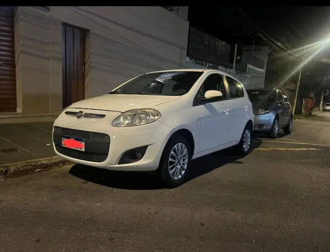 Fiat Palio Essence 1.6 Flex 16V 5P 2013