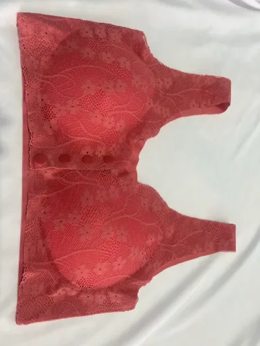 Sutiã com abertura frontal e bojo. NOVO TAM 40