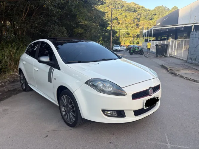 Fiat Bravo Sporting 1.8 Flex 16V 5P 2013