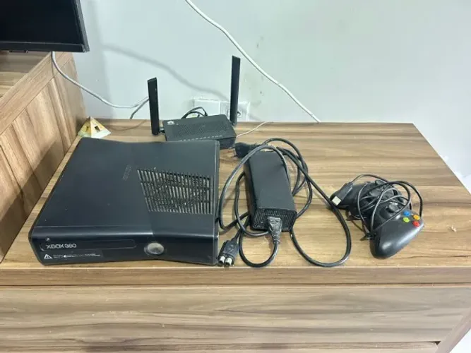 XBOX 360 BLOQUEADO SUPER CONSERVADO