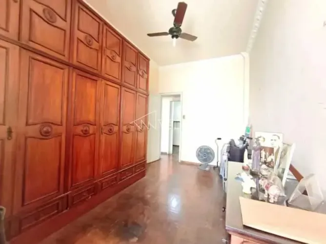 Apartamento : / Residencial / Catete