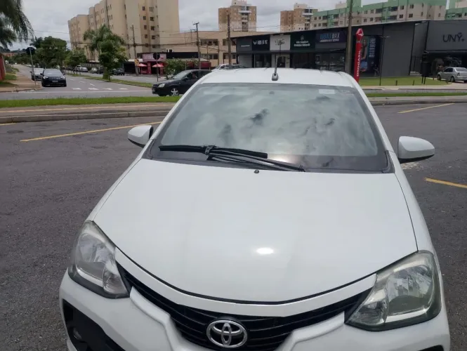 Toyota Etios X 1.3 Flex 16V 5P Mec. 2018