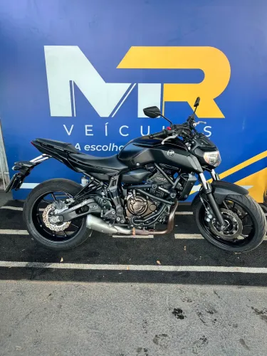 Yamaha MT 07 2024 (@mrveiculos) 