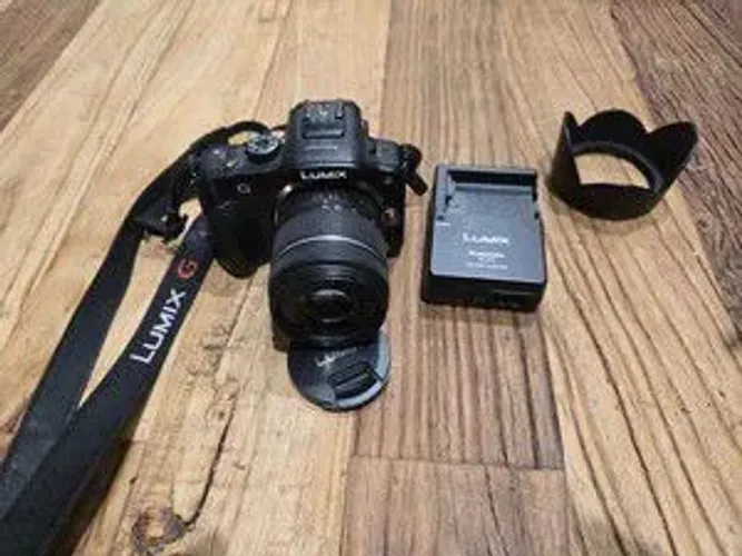 Câmera fotográfica digital Panasonic 
