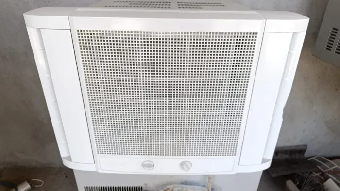 Vendo ar condicionado Consul 10.000 mil /220 volts