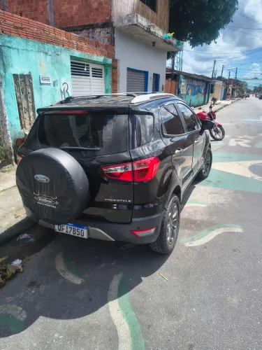 Ford Ecosport Freestyle 1.6 16V Flex 5P 2015