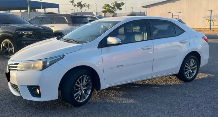 Toyota Corolla XEI 2.0 Flex 16V Aut. 2015