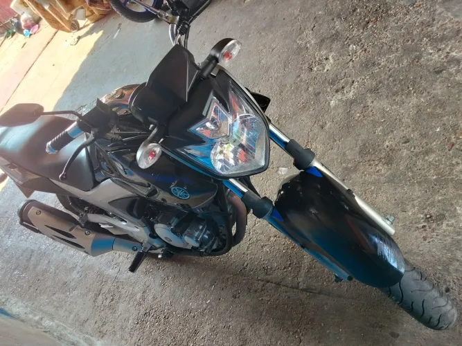 Fazer 250 Toda ok ponto de transferência