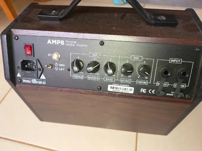Amplificador Monitor AMW AMP8 50W para Baterias Eletrônicas e guitarra com Bluetooth