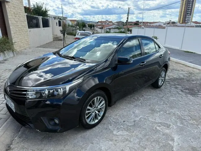 Toyota Corolla Altis 2.0 Flex 16V Aut. 2017