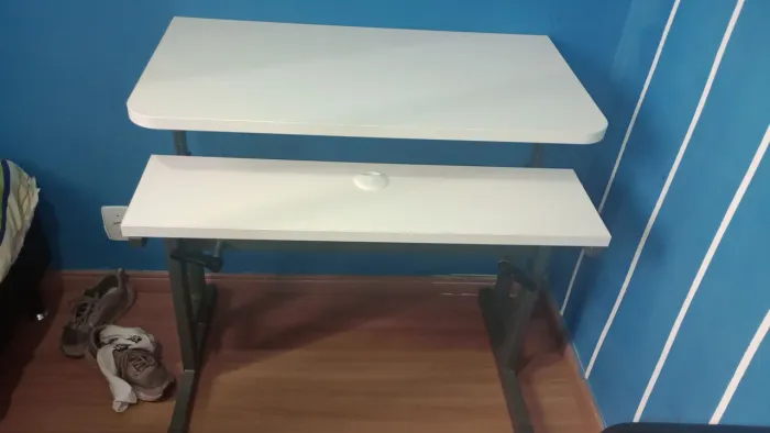Vendo mesa de computador home office/escritório/área de trabalho