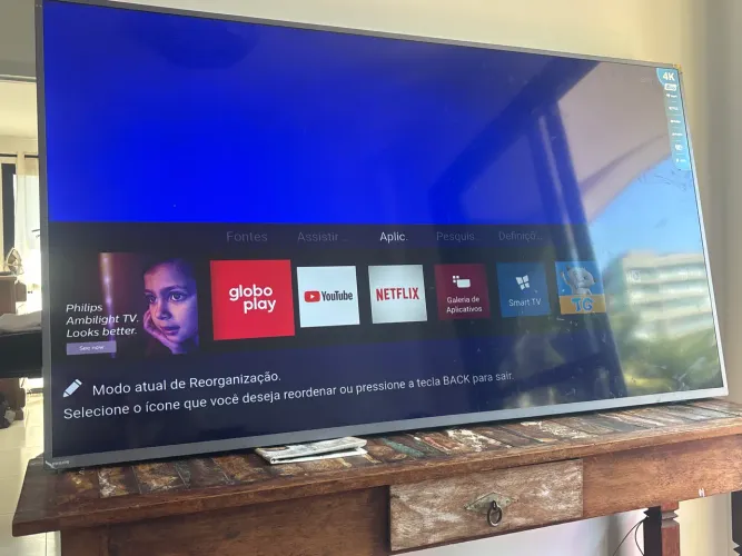Smart tv Philips 70 polegadas.
