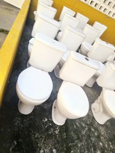 vasos sanitários ( valores a negociar )