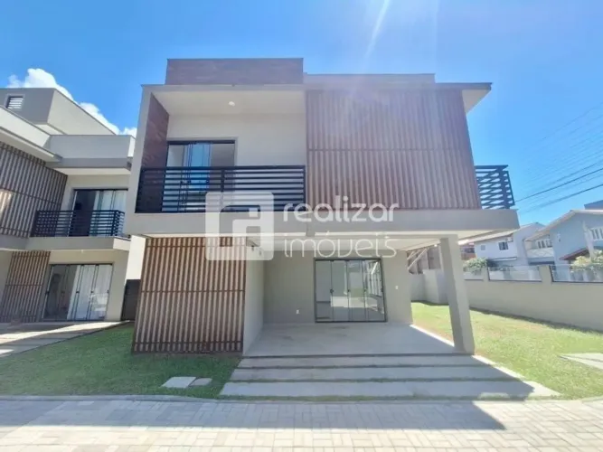 Casa 3 quartos no bairro Campeche Florianópolis