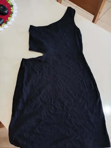 Vestido preto veste 40