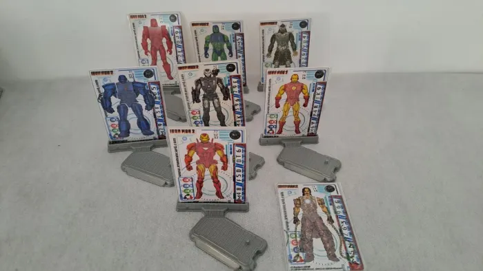 MT Bases Antigas Iron Man 2 Hasbro para Miniaturas de 10cm do Homem de Ferro os File Cards