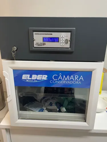 Câmera Conservadora ELBER 50 Litros com Segurança Digital
