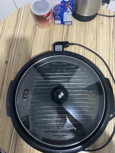 GRILL ELÉTRICA MULTIUSO COM TAMPA DE VIDRO