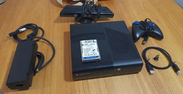 Xbox 360 D-E-S-B-L-0-Q-U-E-4-D-0