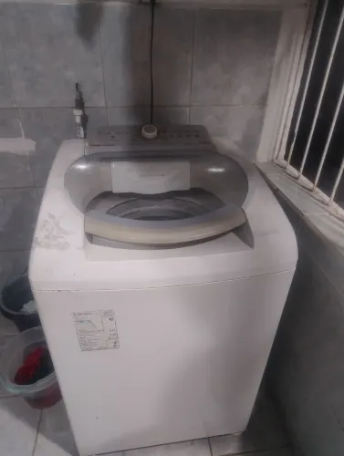 Máquina de lavar eletrolux