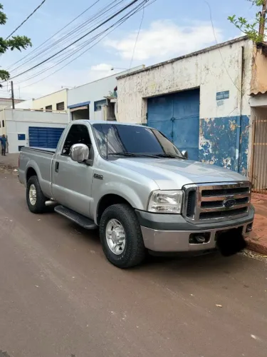 Ford F-250 XLT 3.9 4X2 Diesel TB 2008