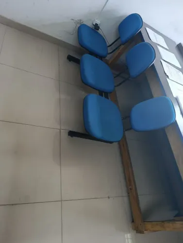 Cadeira 3 Lugares Secretaria Estofada Para Recepção Espera Auditório Jserrano Azul