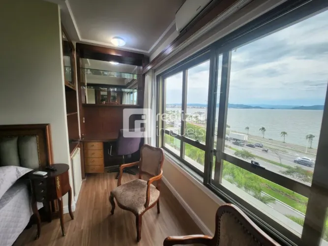 Apartamento 2 dormitórios Centro