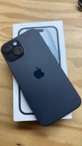 iPhone 15