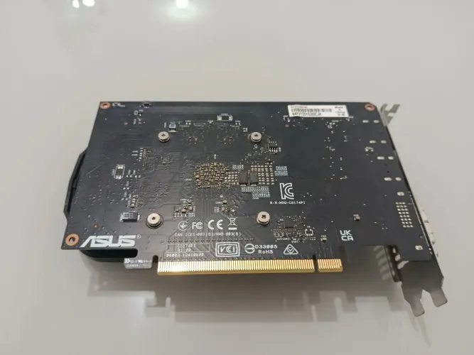 Placa de vídeo 1650 4gb perfeito estado