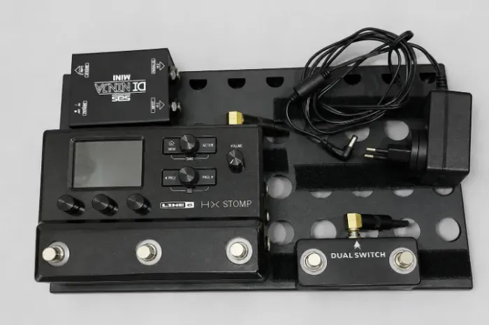 Kit HX Stomp + Pedalboard + DI Ninja Mini Santo Angelo + Mosky Dual Switch (USADO)