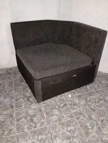 Vendo Sofá de canto de parede