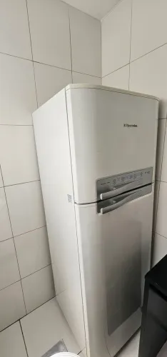 GELADEIRA ELECTROLUX FROST FREE