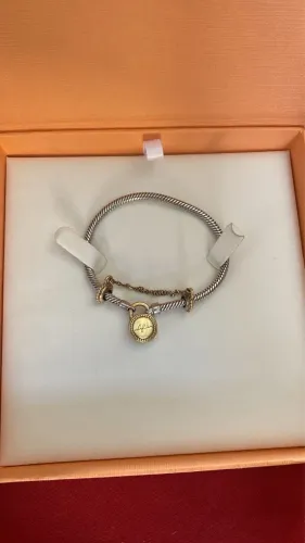 PULSEIRA LIFE CADEADO CORAÇÃO EM PRATA 925 COM BANHO DE OURO AMARELO 18K