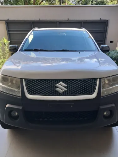 Suzuki Grand Vitara 2.0 16V 4x2/4x4 5P Mec. 2013