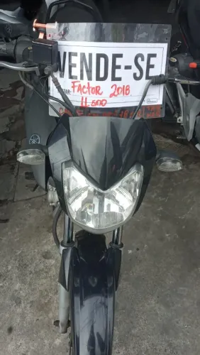 Vendo moto Factor ano 2018
