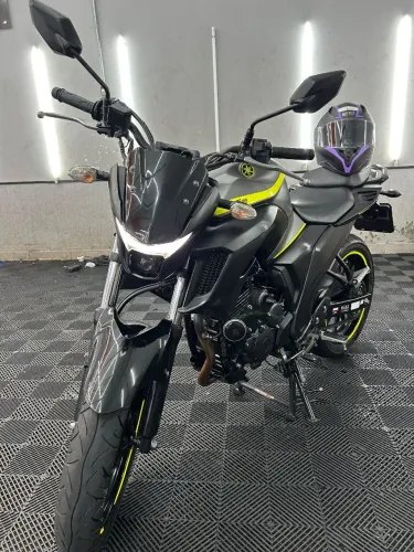 Yamaha Fazer FZ250 2024 - 27.000Km