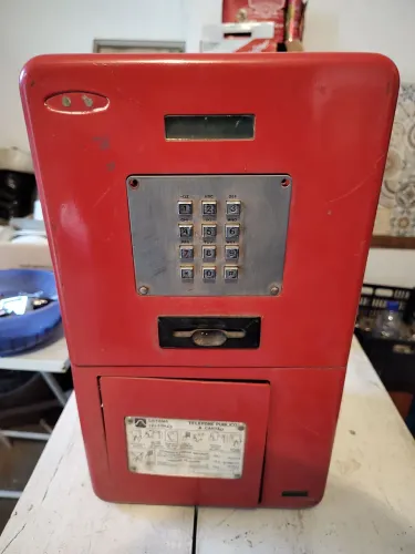 Antigo orelhão de cartão anos 90