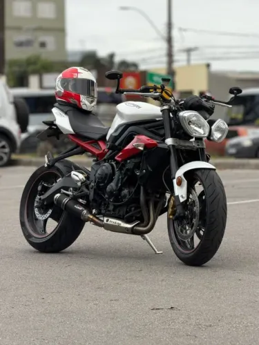 TRIUMPH STREET TRIPLE 675R 2015 #ABAIXO_DA_FIPE