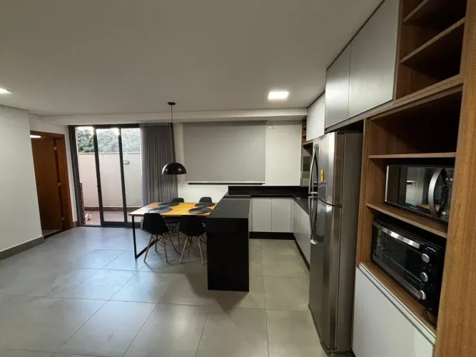 Studio 1 quarto com área privativa, 100% mobiliado, Funcionários, BH