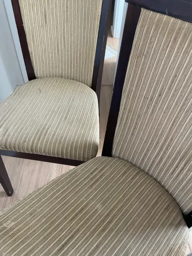 Vende se duas cadeiras urgente devido mudança