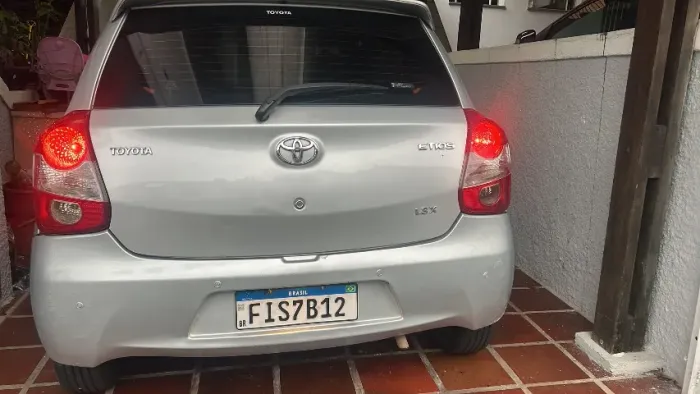 Toyota Etios XS 1.3 Flex 16V 5P Mec. 2013