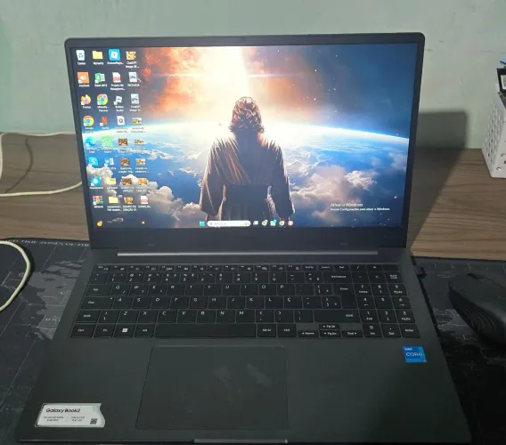 NOTEBOOK SAMSUNG 15.6,Ci5,8G,512SSD,WIN11<br>Modelo: NP550XED /DCR