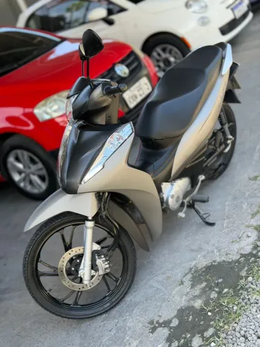 HONDA BIZ 125 CC - ANO 2024