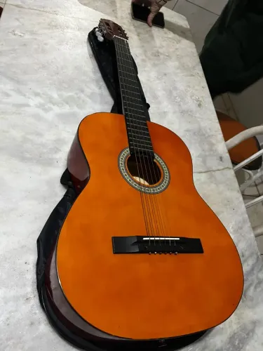 Violão star Giannini