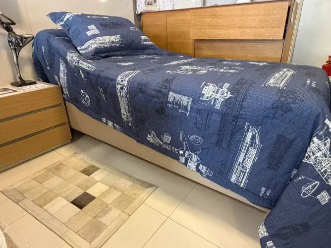 VENDO CAMA/COLCHÃO Articulada e motorizada elétrica solteiro, nova, nunca utilizada.