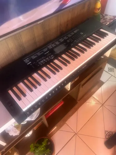Teclado musical. Marca CTK3500 cassio