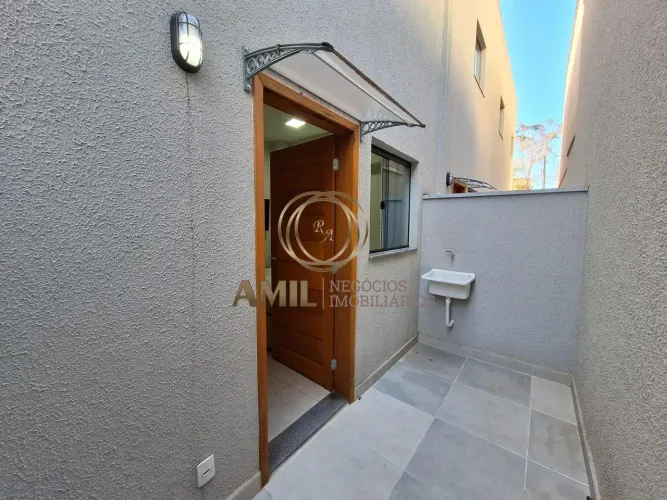 FLAT MOBILIADO AO LADO DO SHOPPING ORIENTE COM 20 m²  - Cama casal - Guarda roupas - Gel
